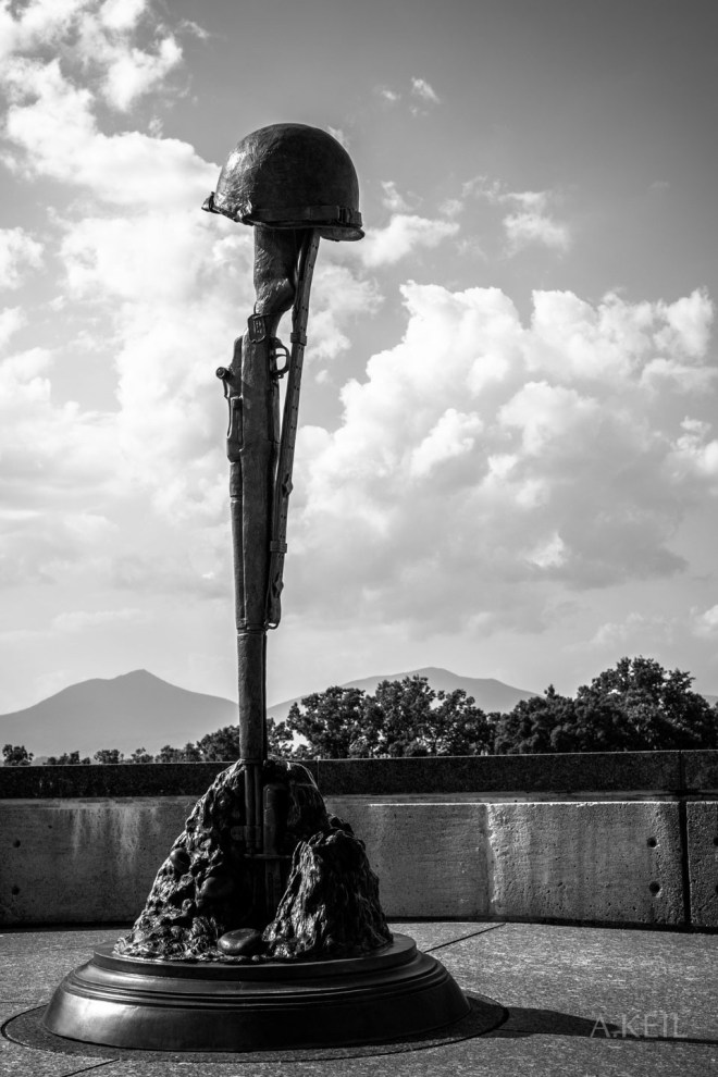 Monument National D-Day Memorial